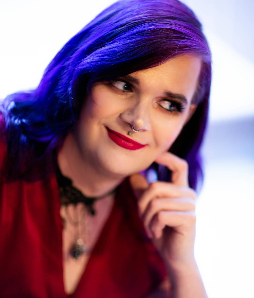 professional post-op trans woman available now 24/7
