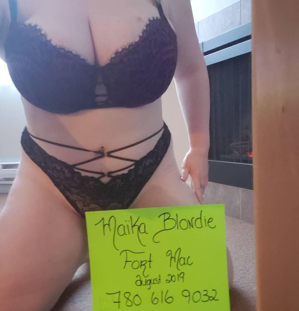 Last day guys !! BBW blondie with Luscious Curves