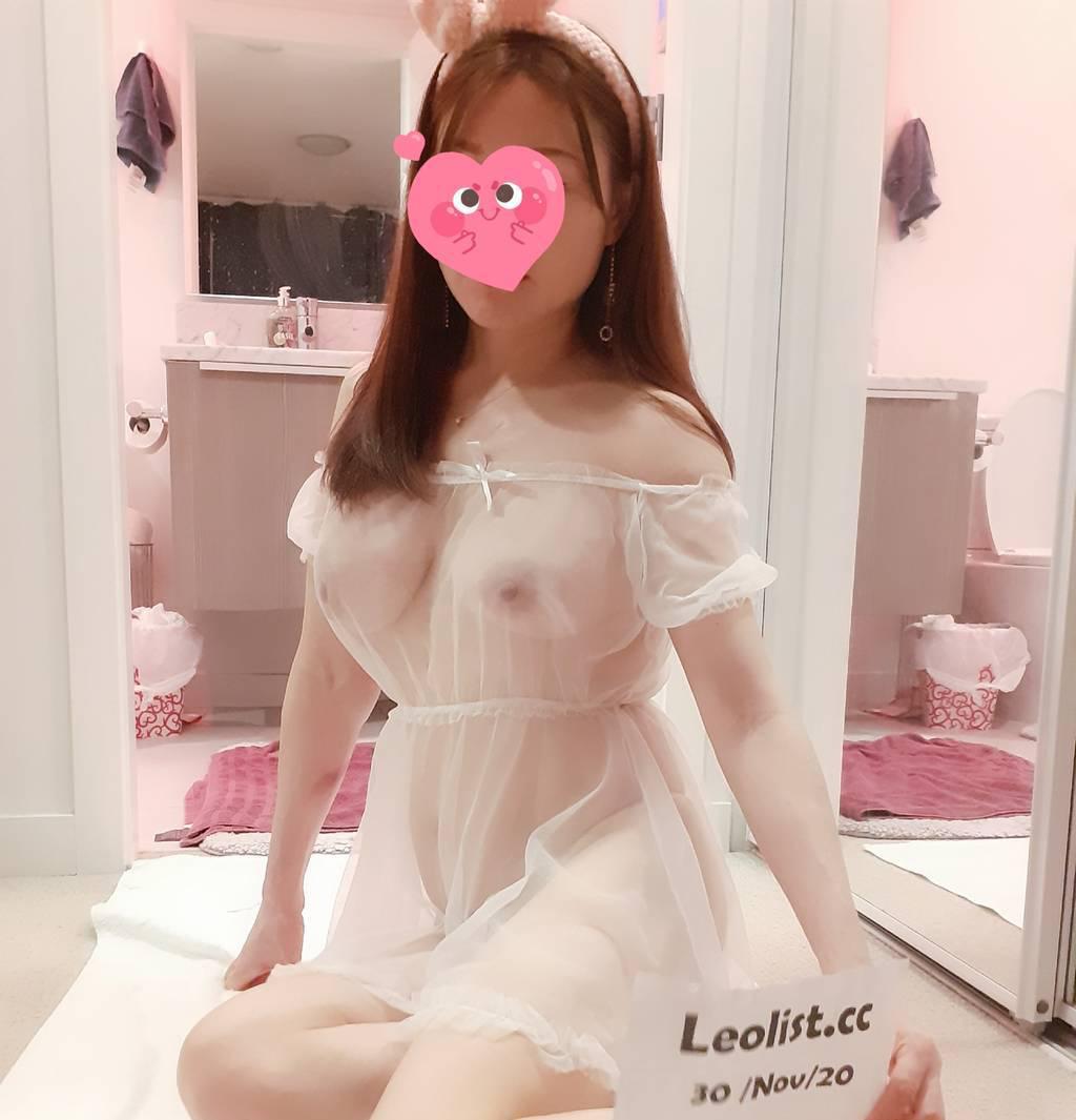 First time in town. Sweet young girl