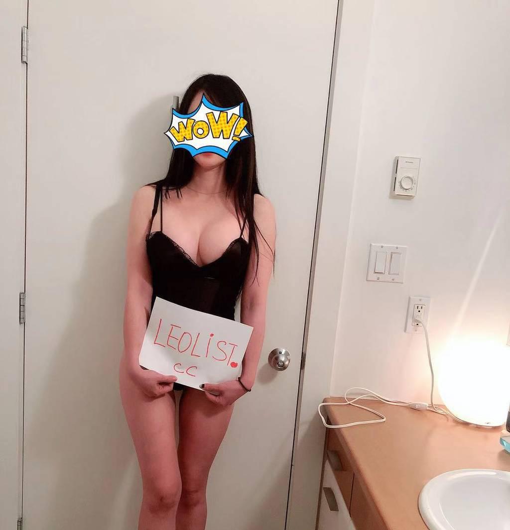 New Asian Girl first time visiting -Medicine Hat(Short Stay