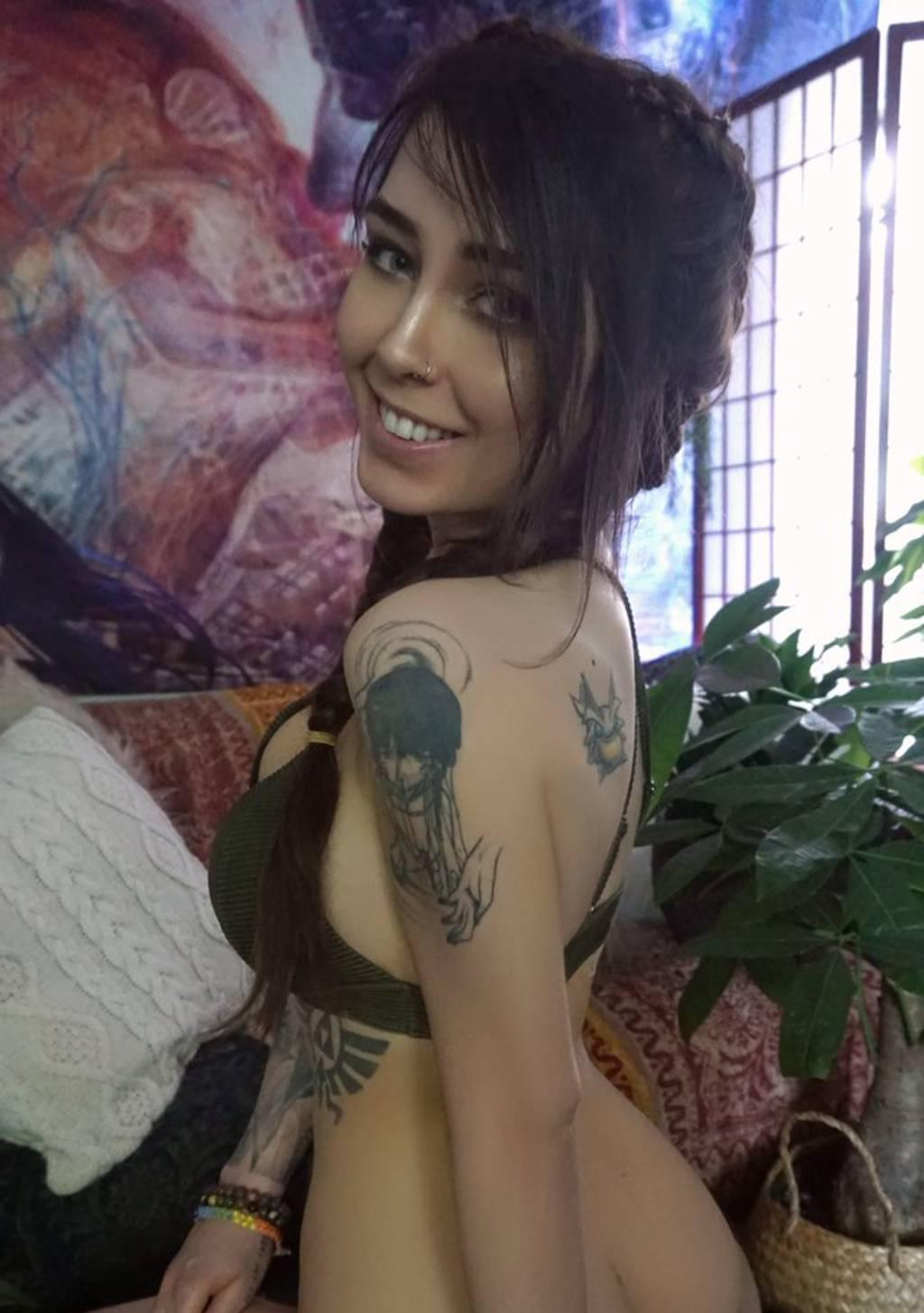 tattoo’d princess cosplay babe holiday $pcls norules
