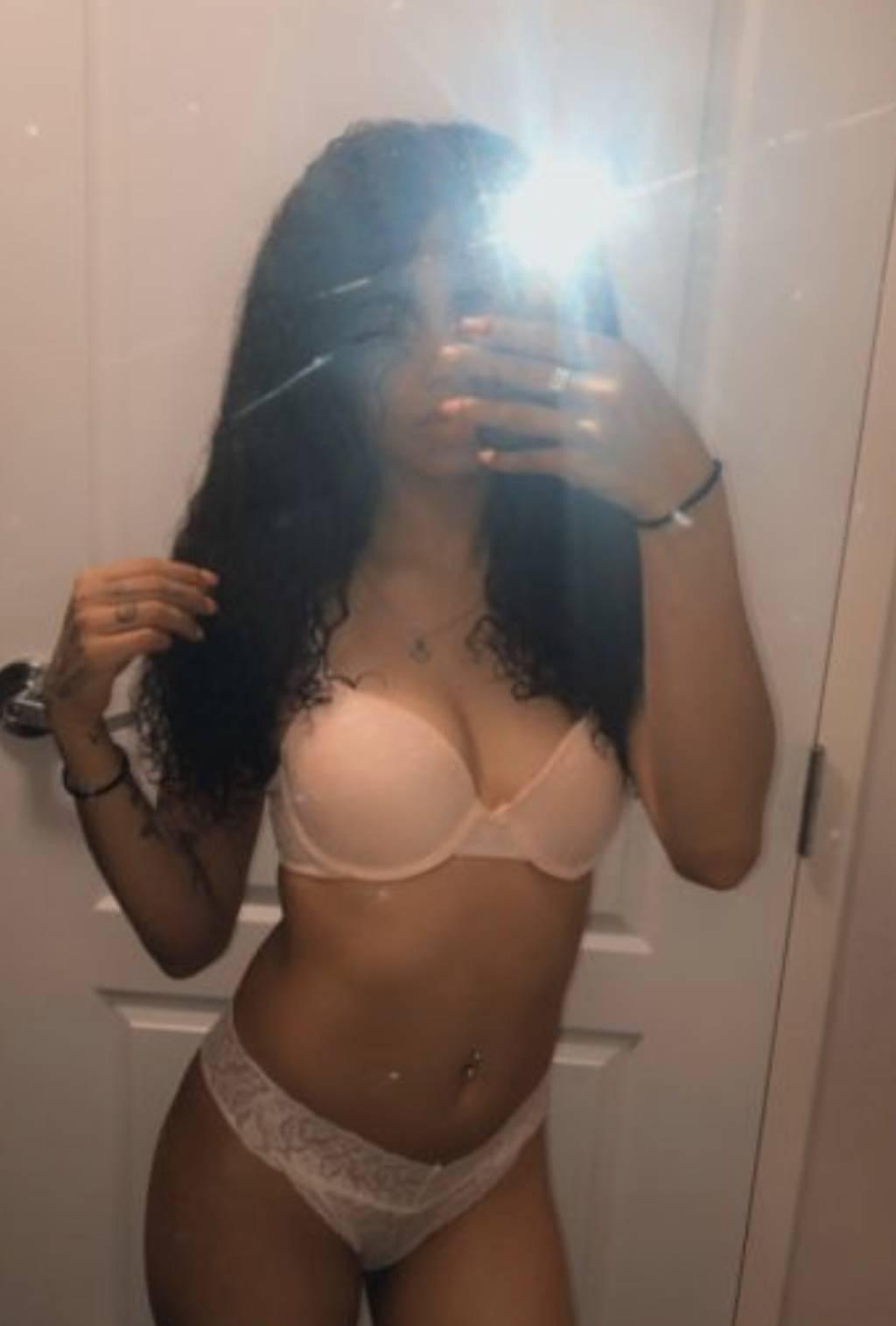 Burlington ✦✧ ღ 𝓒𝓾𝓶’𝓝 𝓟𝓵𝓪𝔂 ღ✦✧ •• GR33kGodess!! Cxm slxt!!!