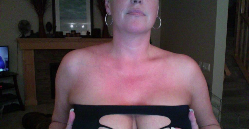New Mature Curvy Busty redhead Well reviewed google me xox