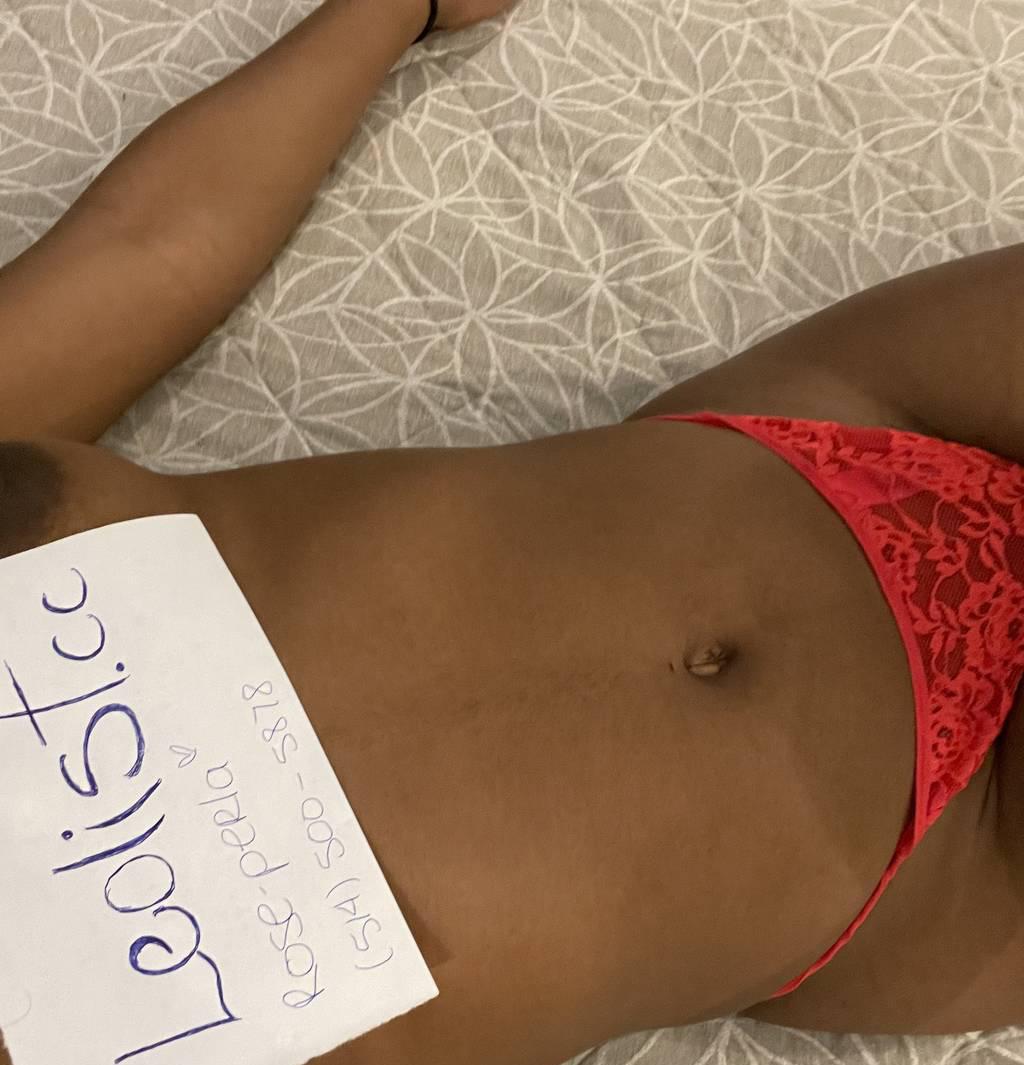 rose-rosa / tigh and fresh black pussy/ incall-outcall/