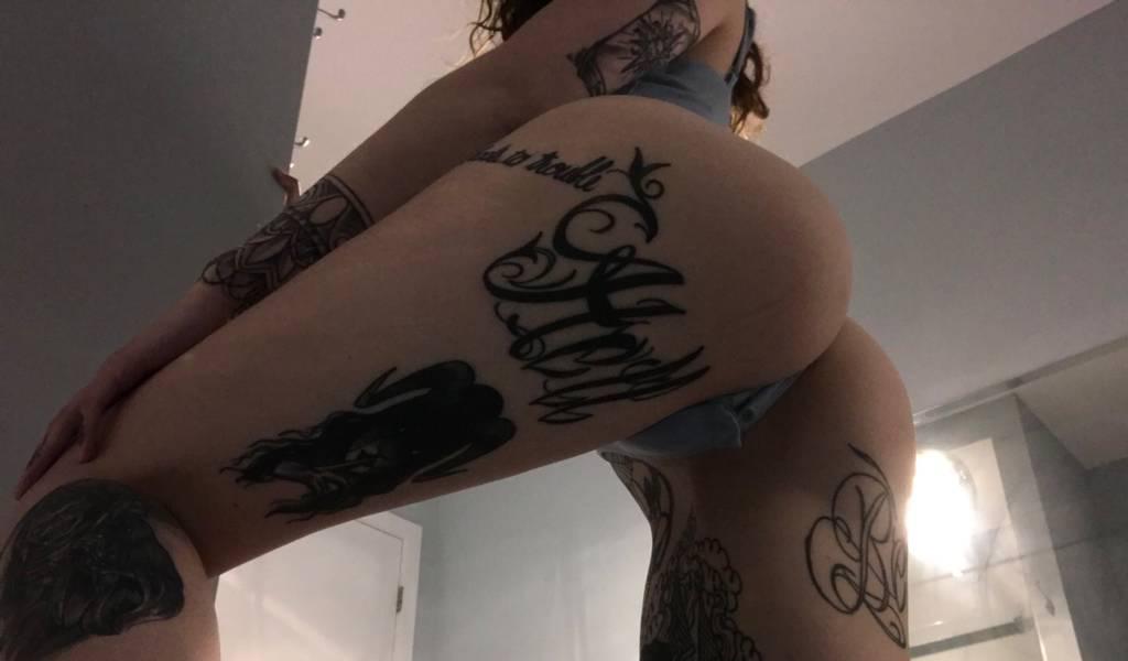 OUTCALLS 28th ꨄ Tiny & Tattooed, Canadian Beauty
