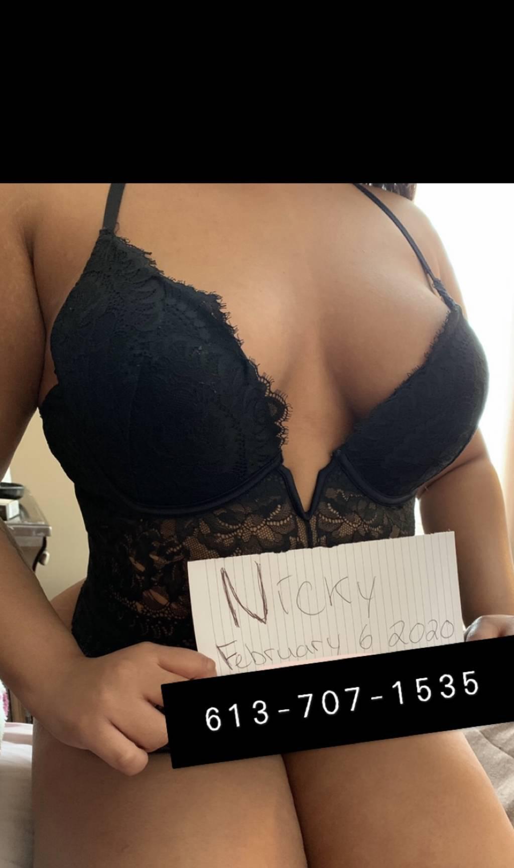 Exxxotic THICK ebony goddess > visiting soon<