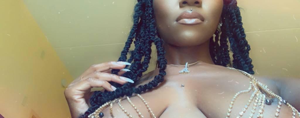 YOUR SLUTTY CAM GIRL CHOCOLATE PU$$YONLYFANS