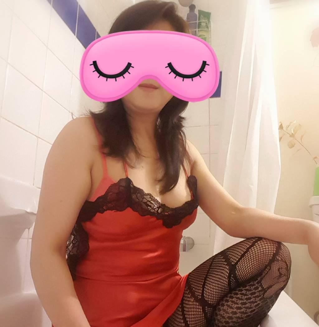 A Mature Tight Asian Girl Just For You @ north area